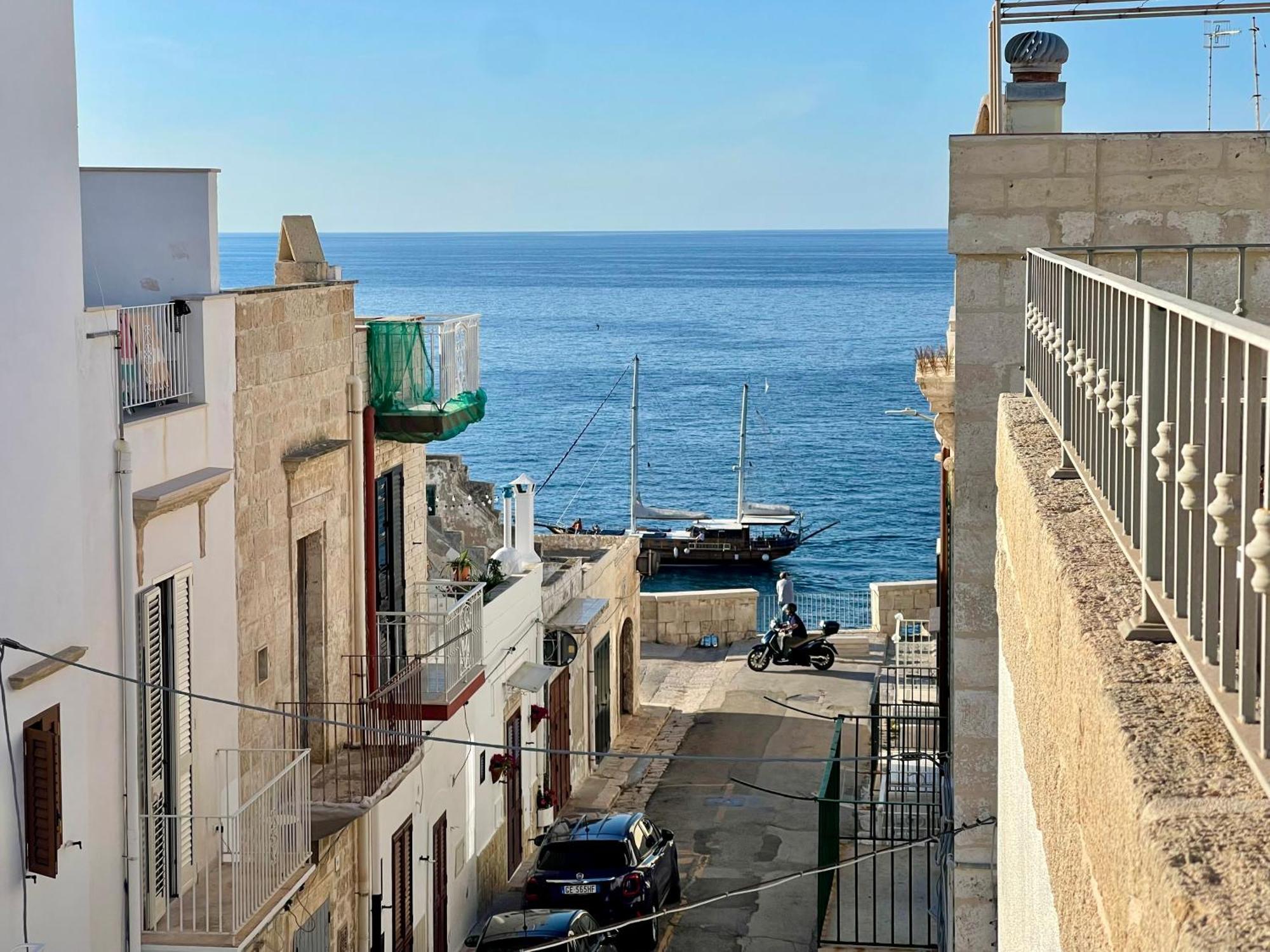 Casa Maya, Vista Mare E Relax Полиняно а Маре Екстериор снимка